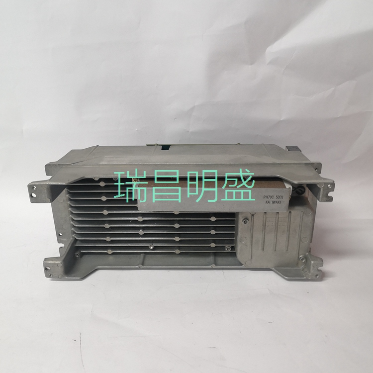 YASKAWA CACR-SR07BE12M 伺服电机模块